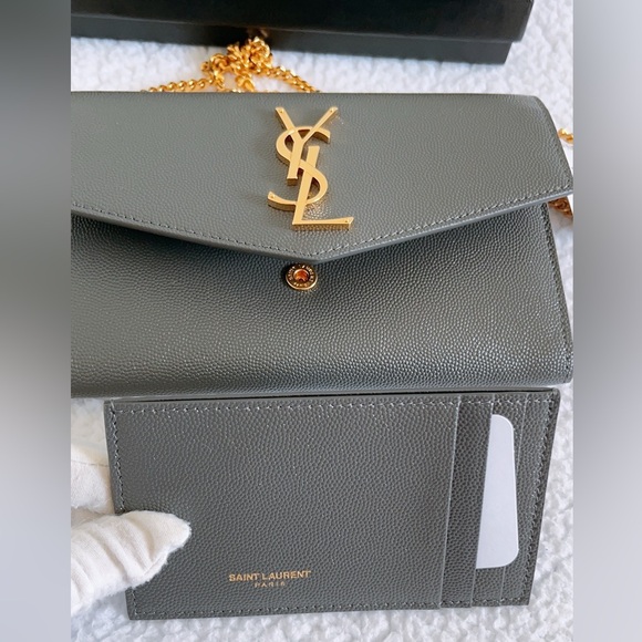 Saint Laurent Uptown Chain Wallet in Grain De Poudre Embossed Leather - Picture 7 of 16